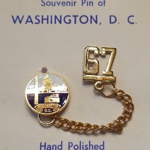 Souvenir Pin of Washington D.C. "1967"